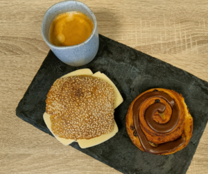 Morgenmadstilbud, kaffe, BMO og morgenbrød